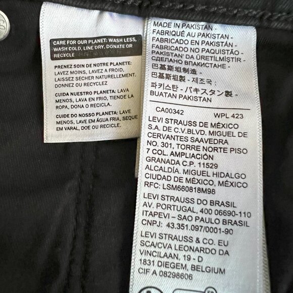 EUC! Levi's 311 Shaping Skinny Jeans Black Size 31/32 - Picture 4 of 4